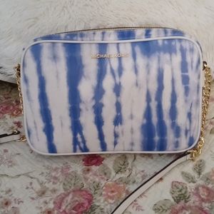 Micheal Kors Crossbody